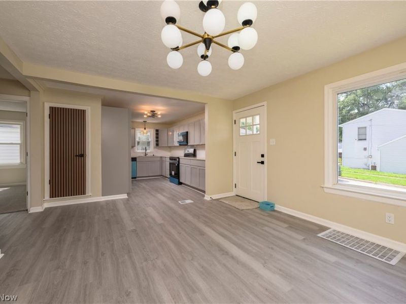2651 21st Street, Cuyahoga Falls, OH 44223 Photo 6
