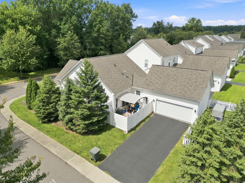 3992 Trade Royal Crossing Drive, Columbus, OH 43230 Photo 34
