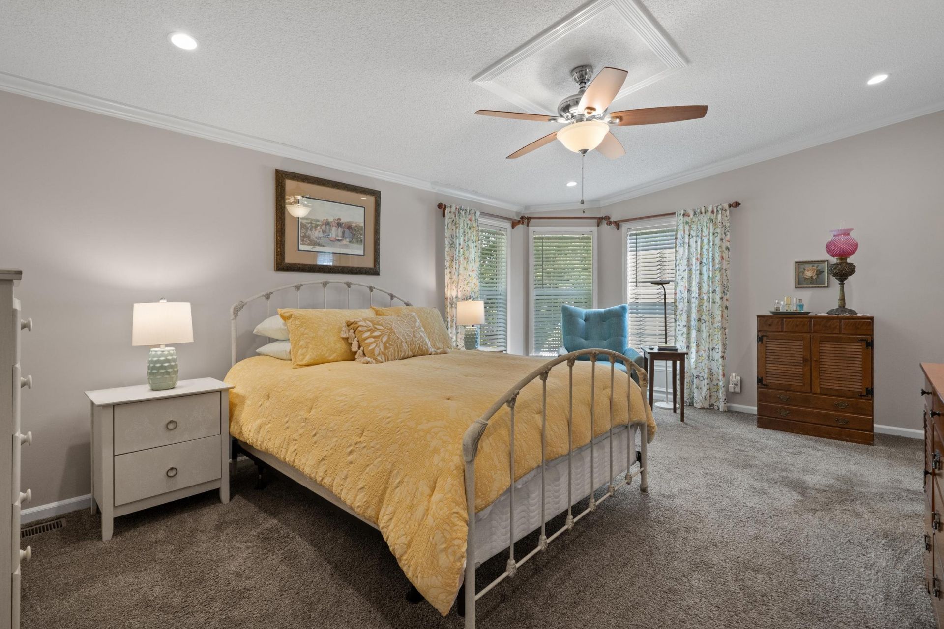 1792 Fairbanks Dr. Photo 23