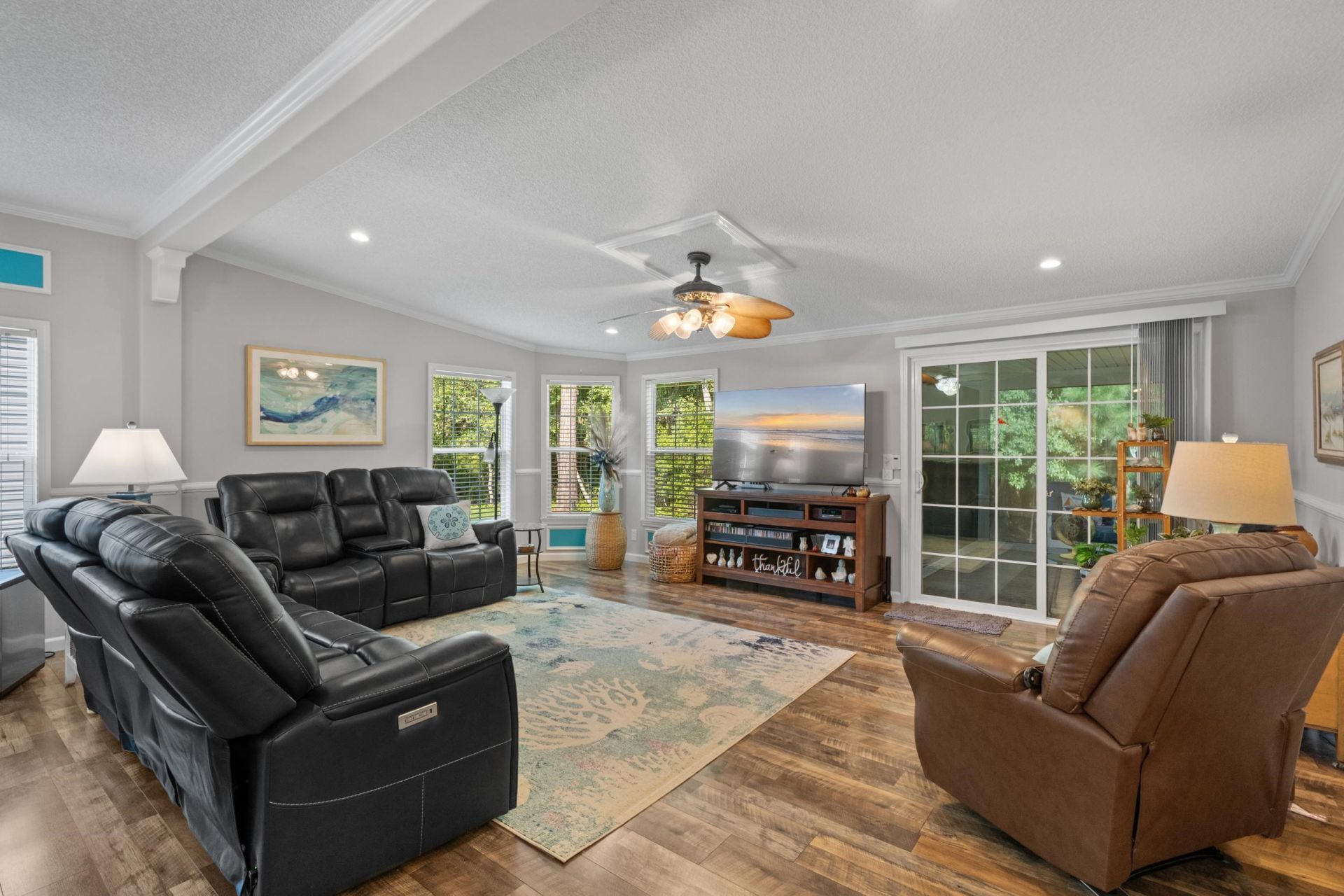 1792 Fairbanks Dr. Photo 9