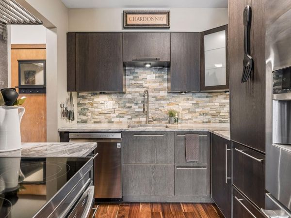 3155 Old Highway 8, Unit 306, Roseville, MN 55418