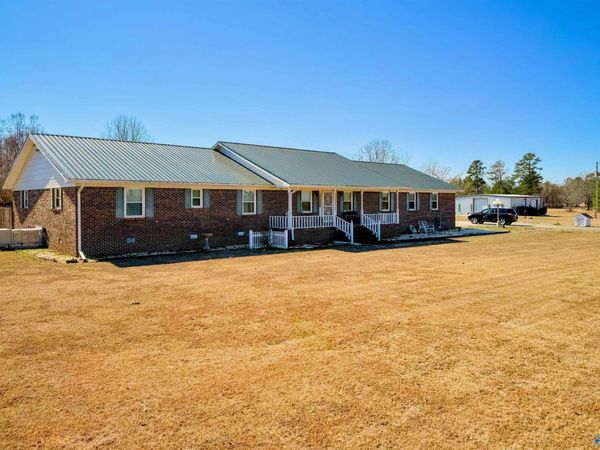 27420 Thach Road, Athens, AL 35613