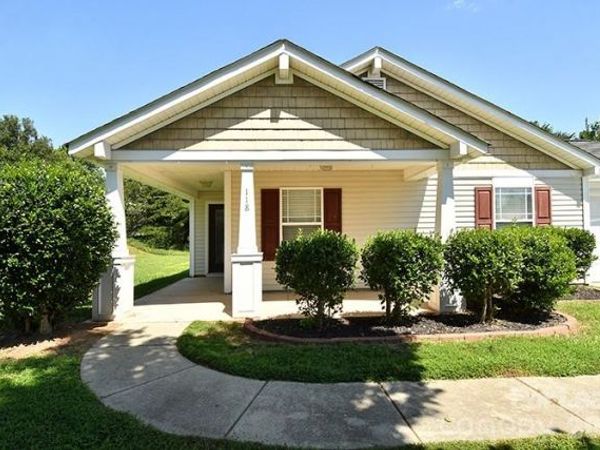 118 Peterborough Drive, Mooresville, NC 28115