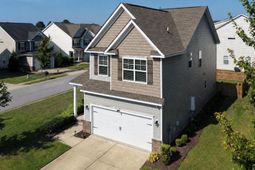 247 Ashewicke Drive  photo 4