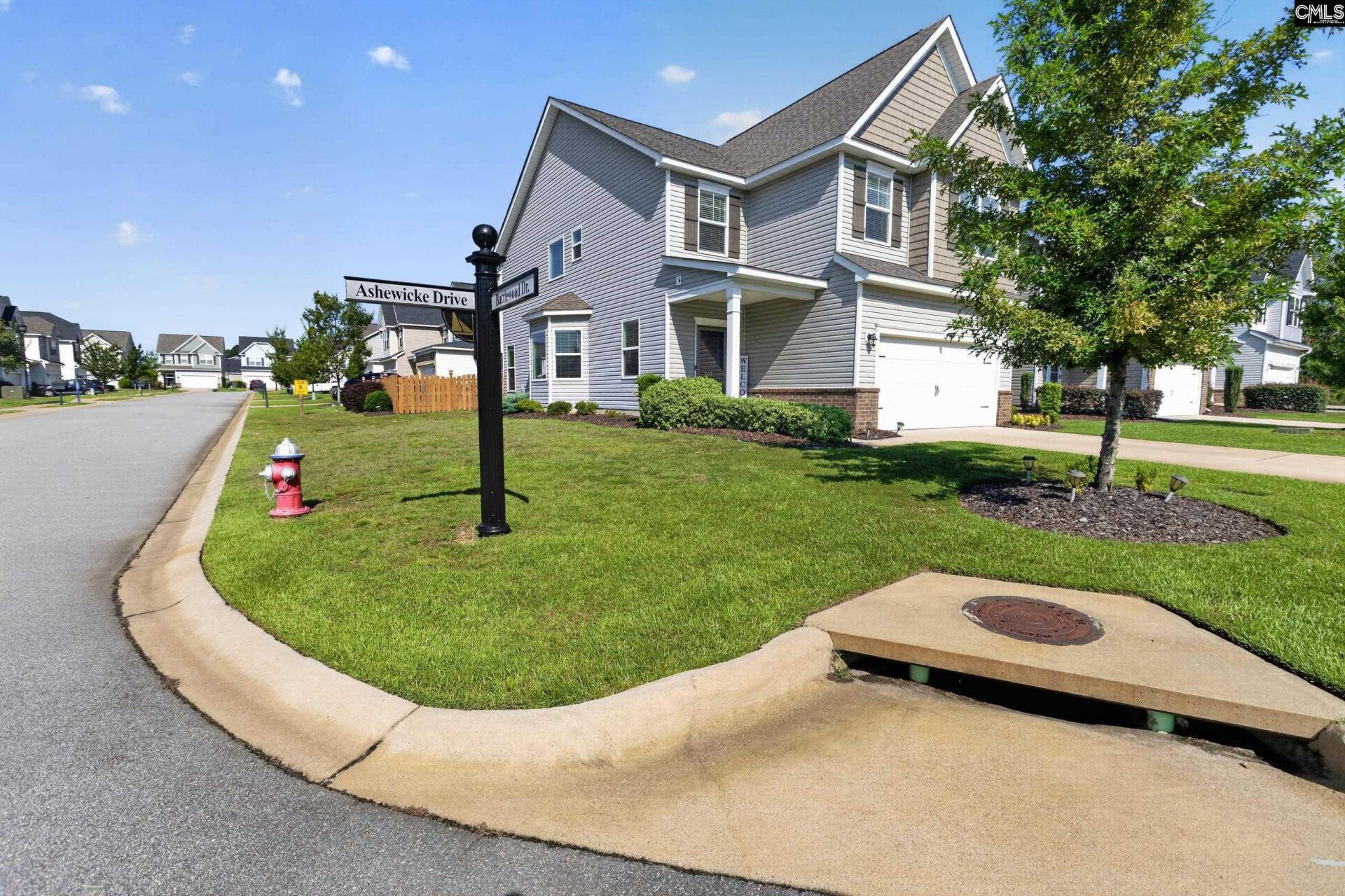247 Ashewicke Drive  Photo 4