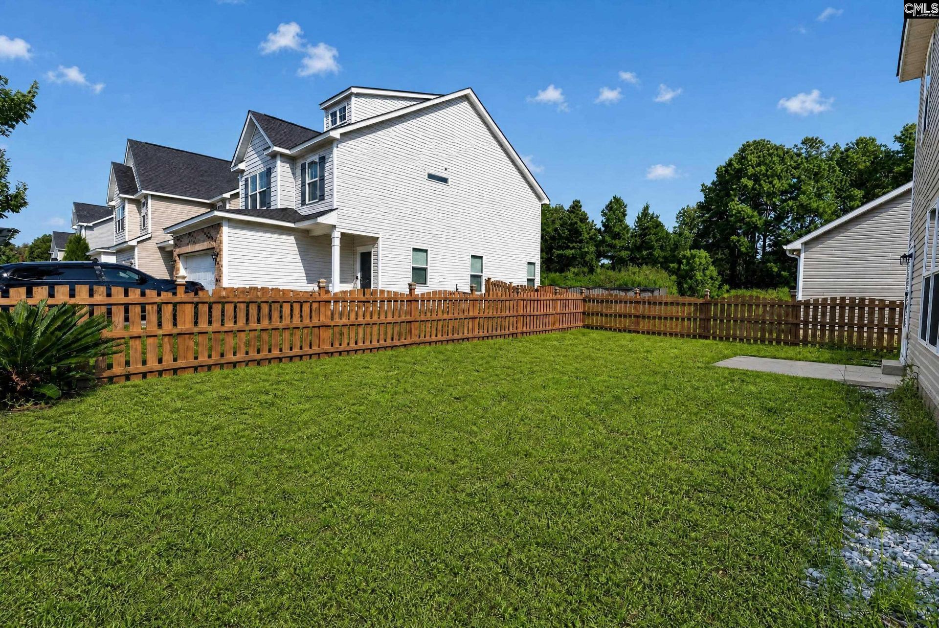 247 Ashewicke Drive  Photo 5