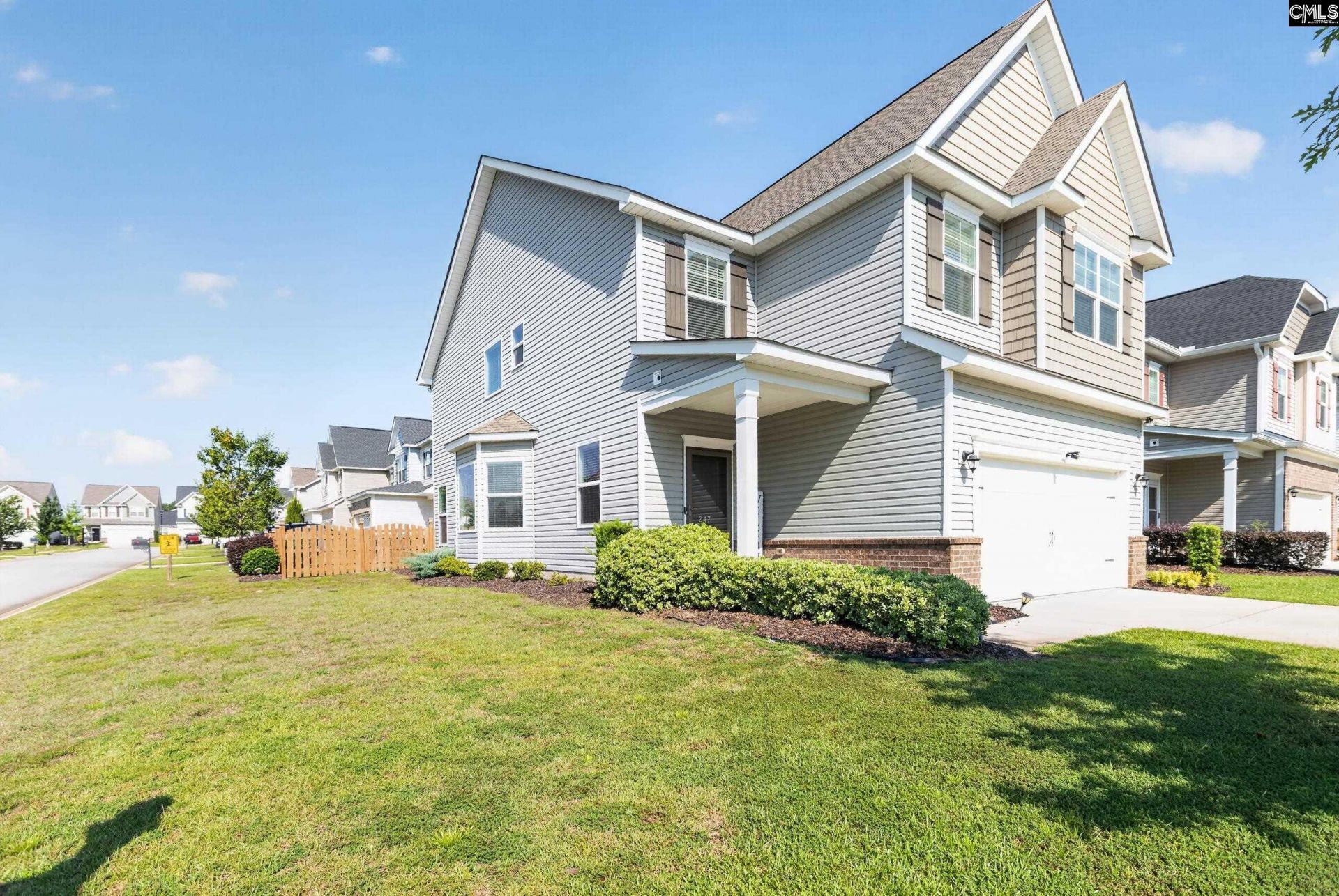 247 Ashewicke Drive  Photo 6