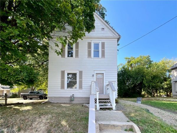 480 Spicer Street , Akron, OH 44311