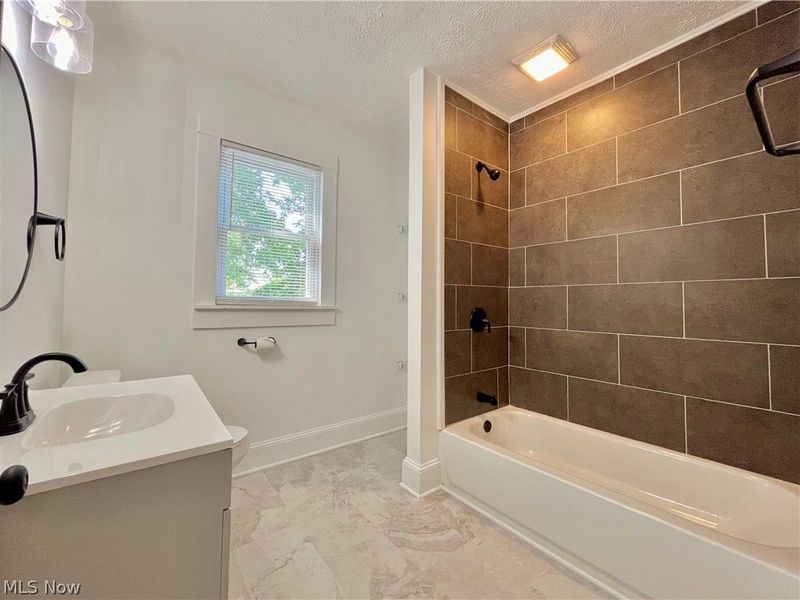 480 Spicer Street, Akron, OH 44311 Photo 16