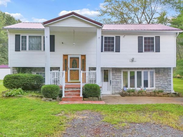 6298 Fallsburg Road NE, Newark, OH 43055