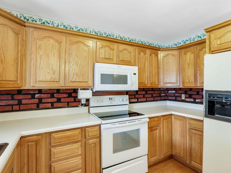 6298 Fallsburg Road NE, Newark, OH 43055 Photo 9