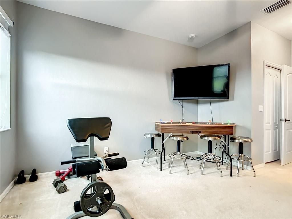 8359 Laurel Lakes Blvd, Naples, FL 34119 Photo