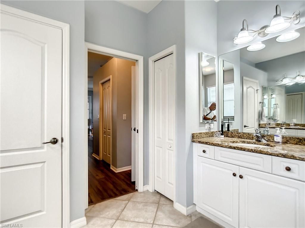 8359 Laurel Lakes Blvd, Naples, FL 34119 Photo