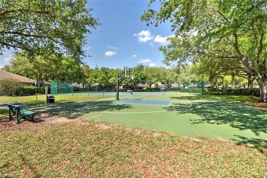 8359 Laurel Lakes Blvd, Naples, FL 34119 Photo