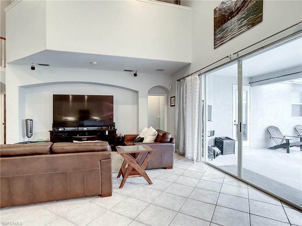 8359 Laurel Lakes Blvd, Naples, FL 34119 Photo