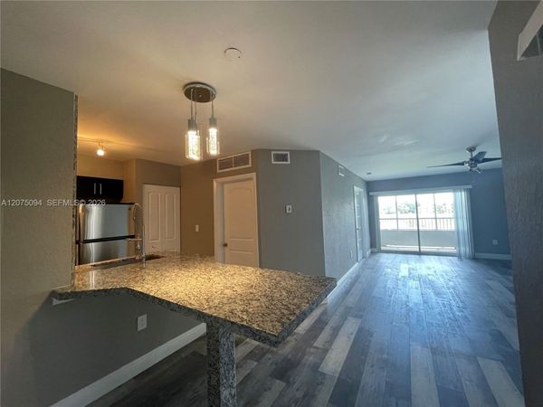 4158 Inverrary Dr , Unit 503, Lauderhill, FL 33319