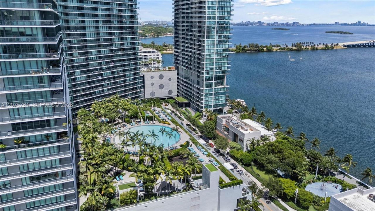 650 NE 32nd St , Unit 1203, Miami, FL 33137 Photo