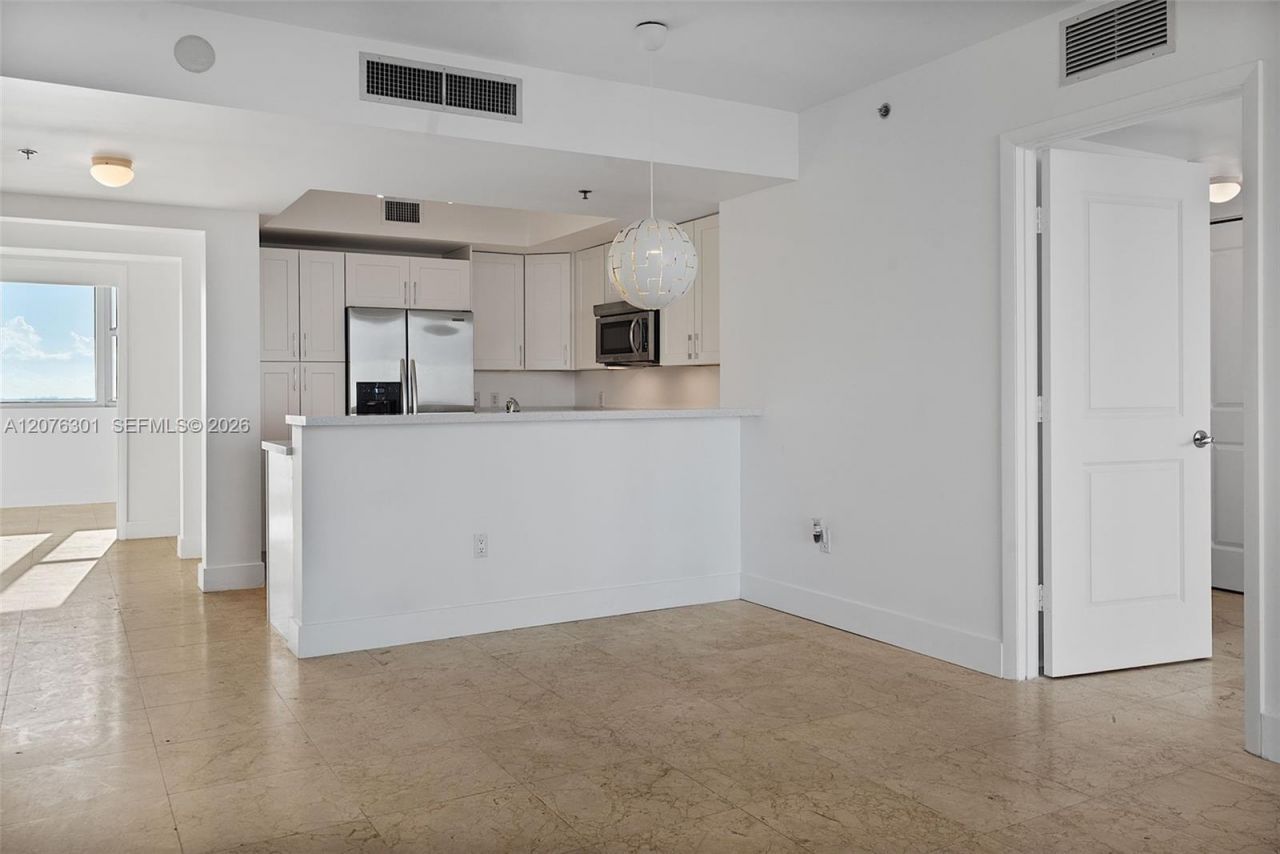 2641 N Flamingo Rd , Unit 2205N, Sunrise, FL 33323 Photo