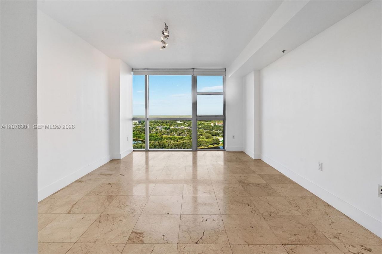 2641 N Flamingo Rd , Unit 2205N, Sunrise, FL 33323 Photo
