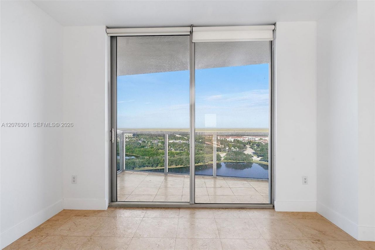 2641 N Flamingo Rd , Unit 2205N, Sunrise, FL 33323 Photo