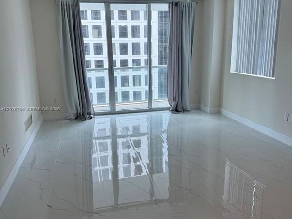 500 Brickell Ave , Unit 3210, Miami, FL 33131