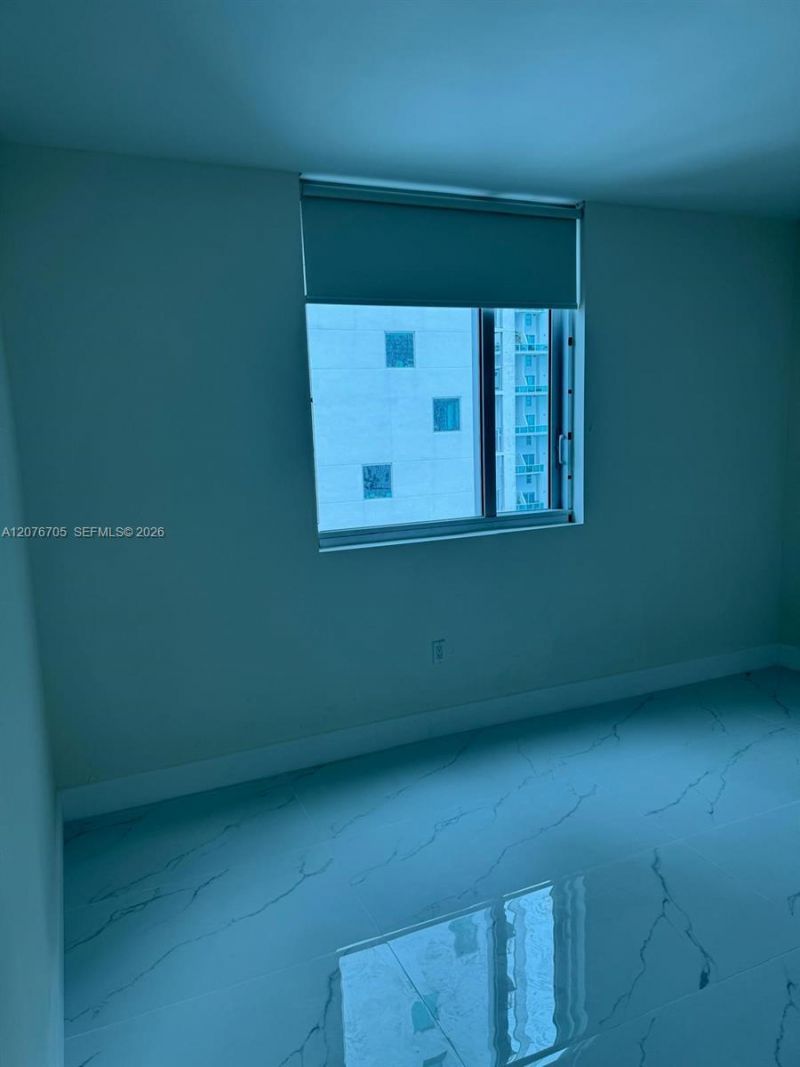 500 Brickell Ave , Unit 3210, Miami, FL 33131 Photo