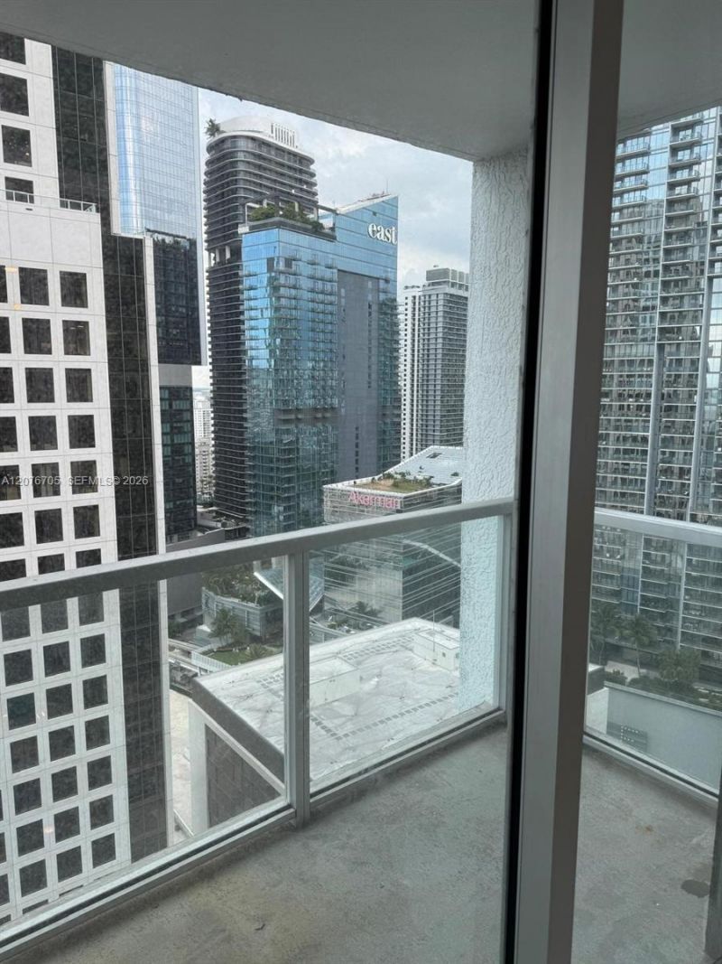 500 Brickell Ave , Unit 3210, Miami, FL 33131 Photo