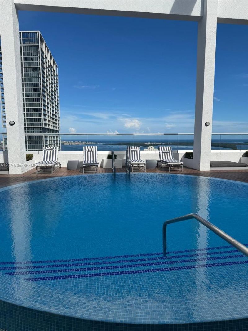 500 Brickell Ave , Unit 3210, Miami, FL 33131 Photo