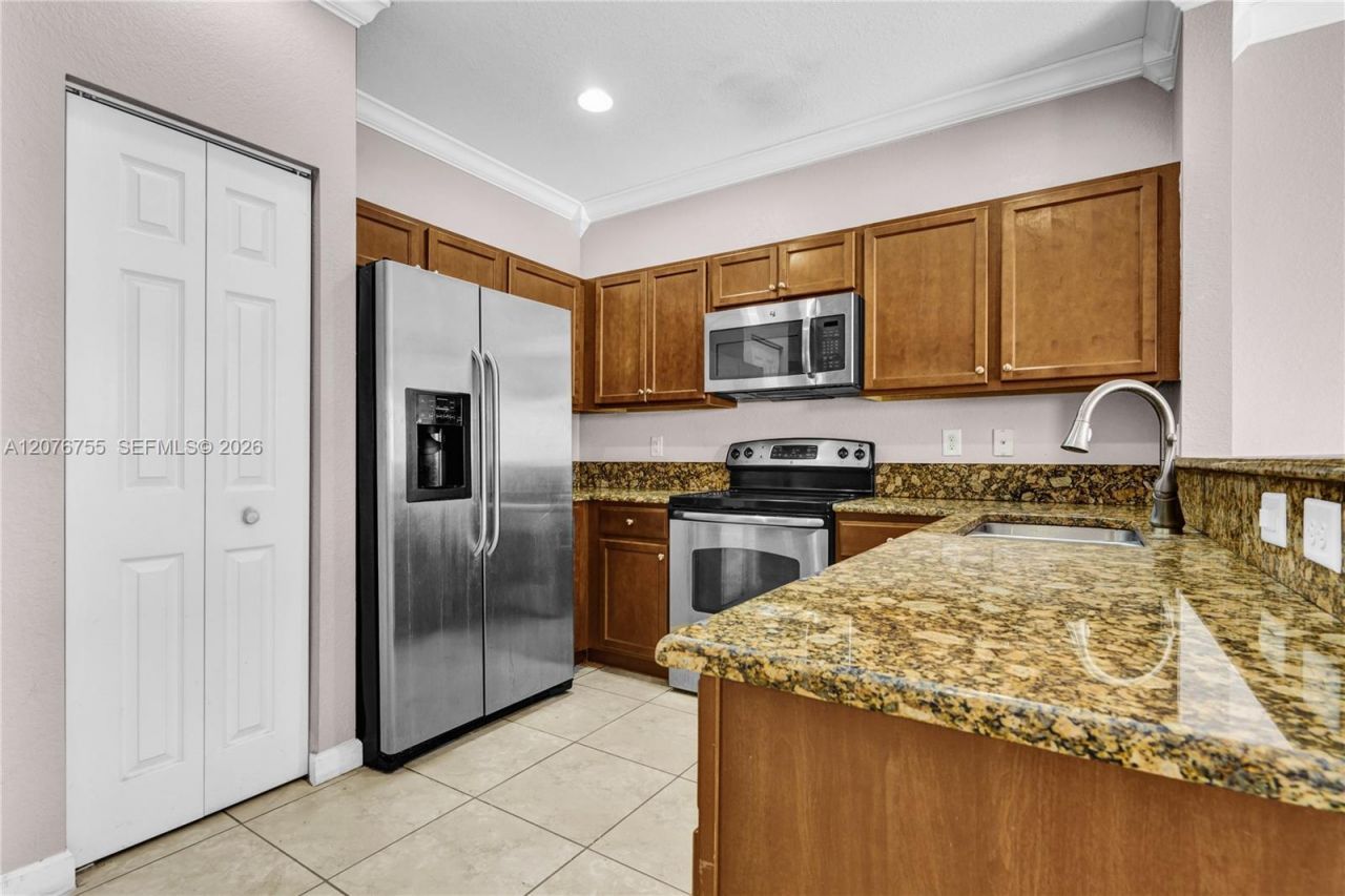 15381 SW 119th Ln, Unit 15381, Miami, FL 33196 Photo