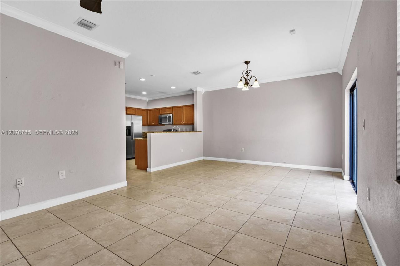 15381 SW 119th Ln, Unit 15381, Miami, FL 33196 Photo