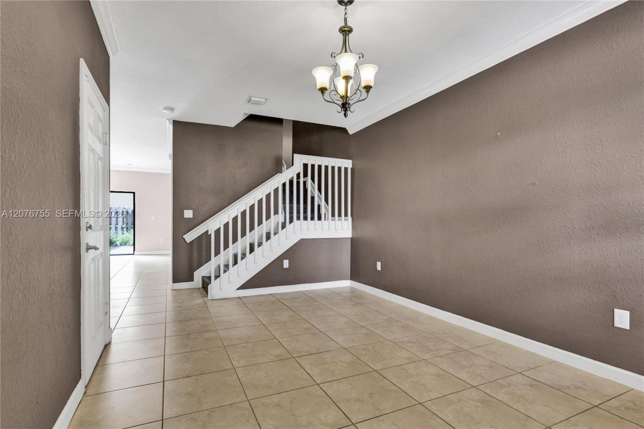 15381 SW 119th Ln, Unit 15381, Miami, FL 33196 Photo