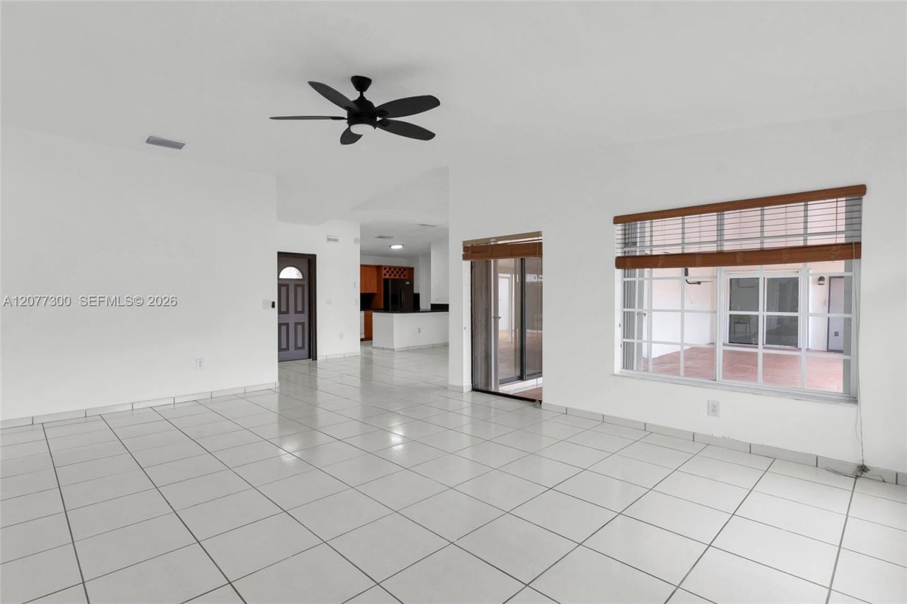 18600 SW 127th Pl , Miami, FL 33177 Photo