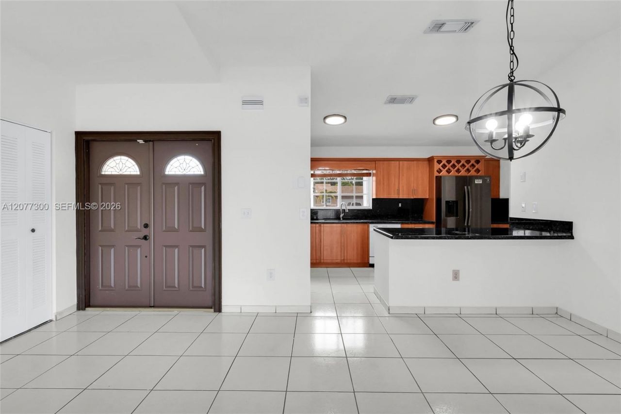 18600 SW 127th Pl , Miami, FL 33177 Photo