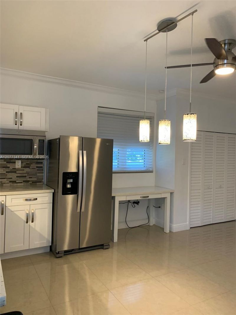 664 Bird Rd , Unit Rear, Coral Gables, FL 33146 Photo