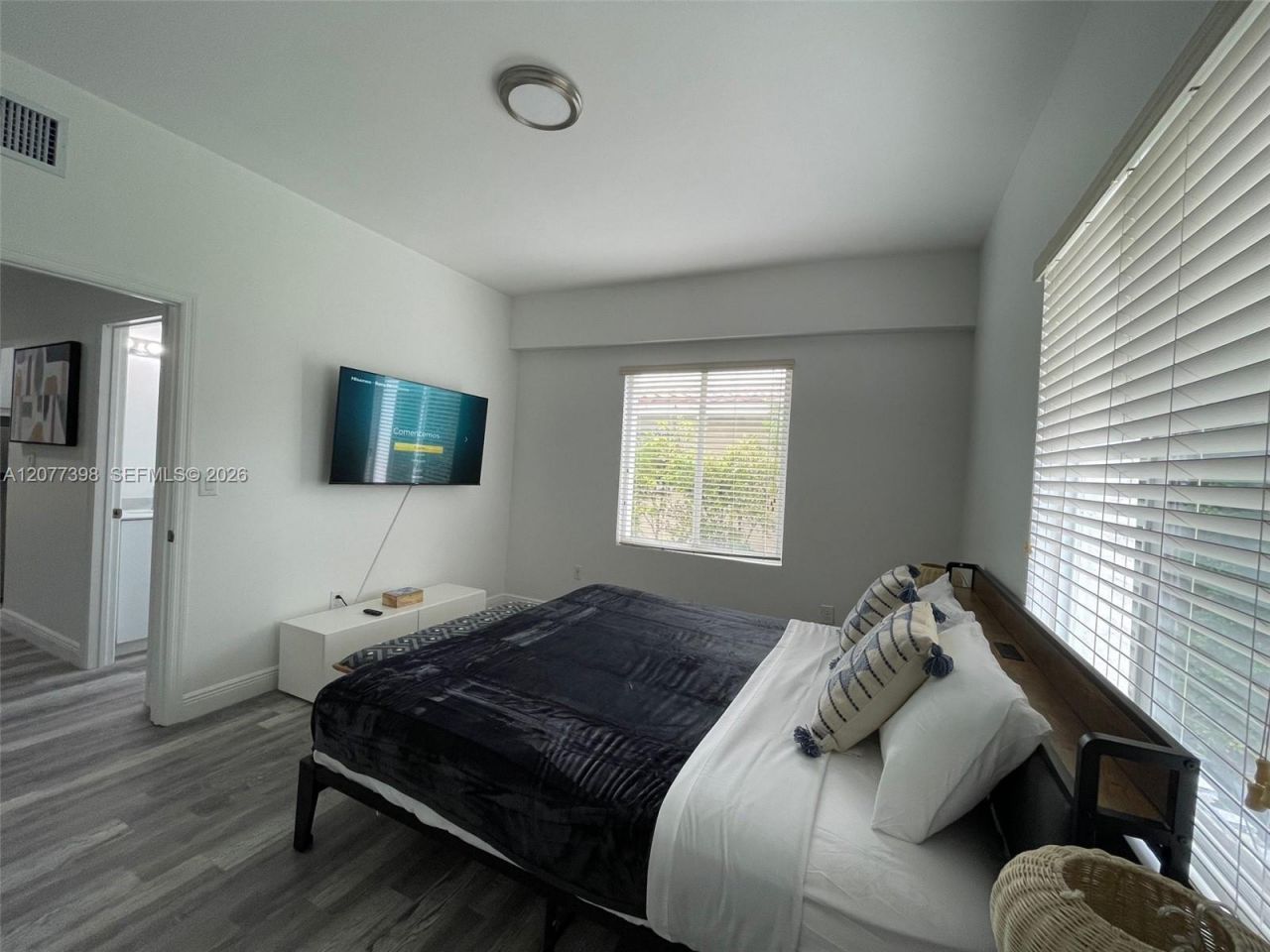 29 Oviedo Ave , Unit 4, Coral Gables, FL 33134 Photo