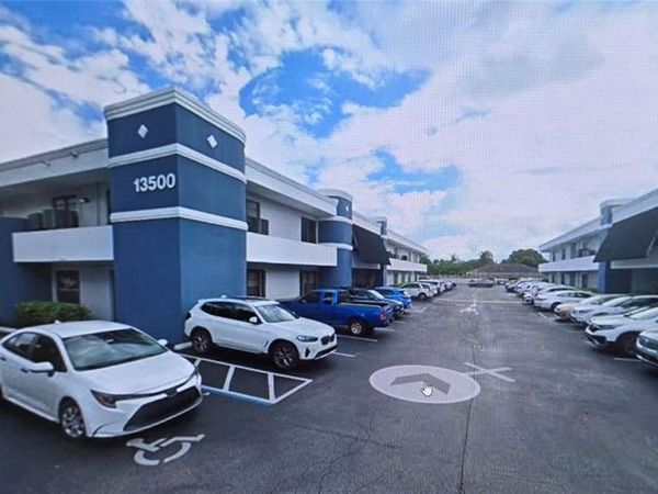 13500 SW 88th St , Unit 285, Miami, FL 33186