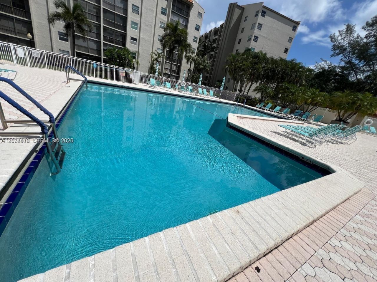 3910 Inverrary Blvd, Unit 603-B, Lauderhill, FL 33319 Photo
