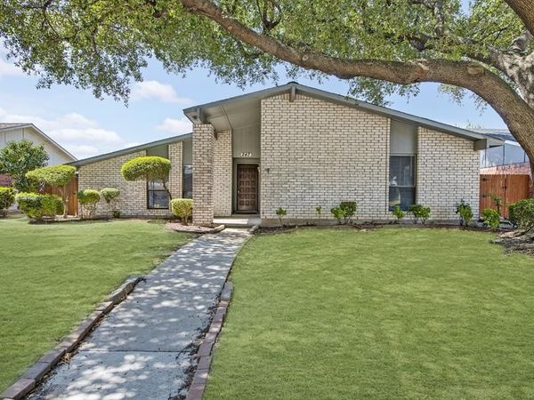 247 Woodhurst Drive, Coppell, TX 75019