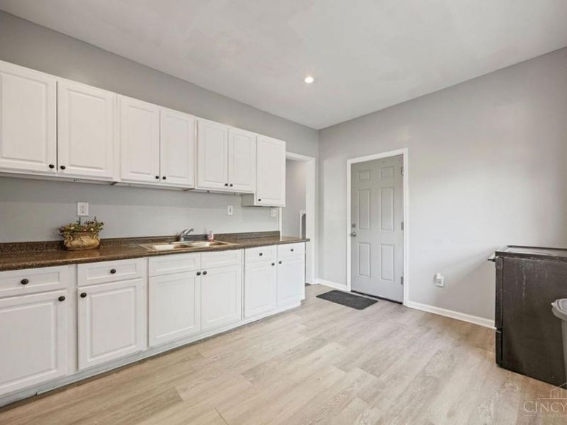 2545 Harrison Avenue, Cincinnati, OH 45211 Photo 16