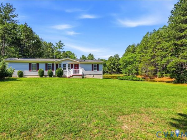 967 Ampthill Road , Cumberland, VA 23027