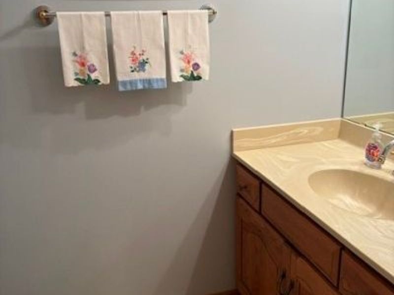 2940 Villa Glen Circle NW, Canton, OH 44708 Photo 7