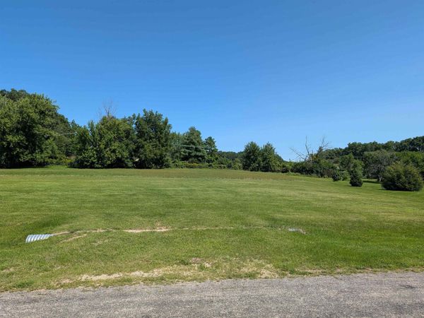 323 Forestcliff, LAKE SUMMERSET, IL 61019