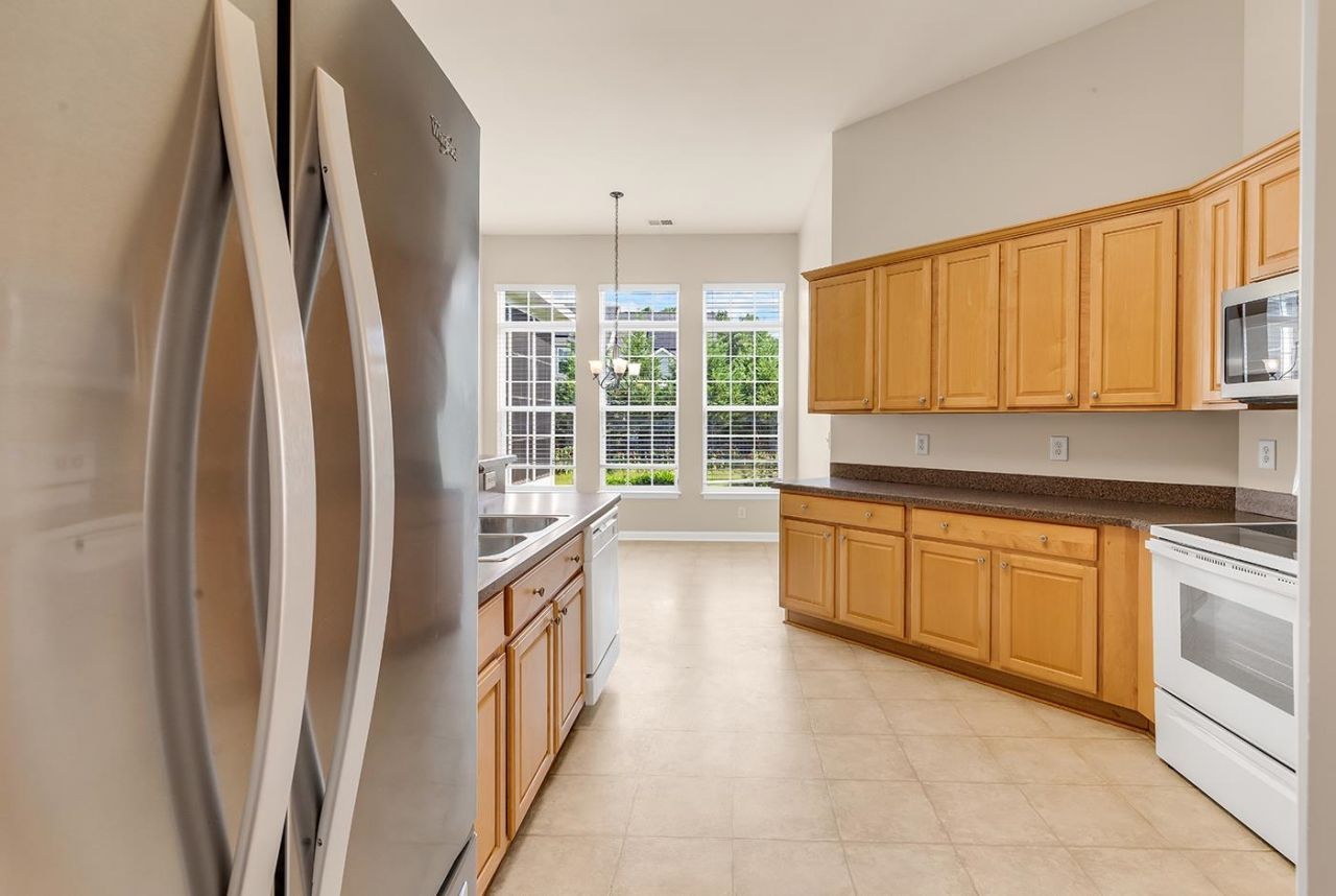 3009 Corn Pickers Ln. Photo 10