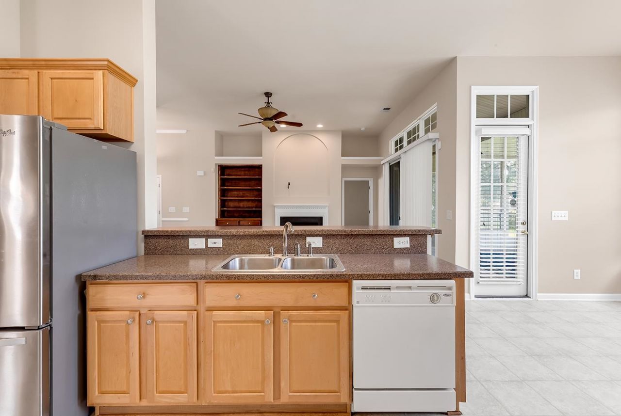 3009 Corn Pickers Ln. Photo 11