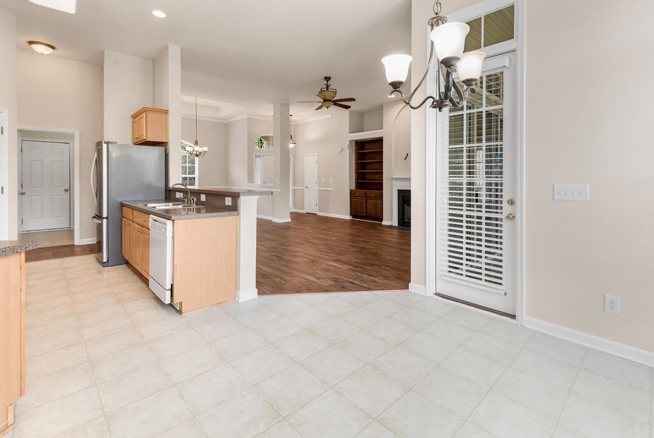 3009 Corn Pickers Ln. Photo 15