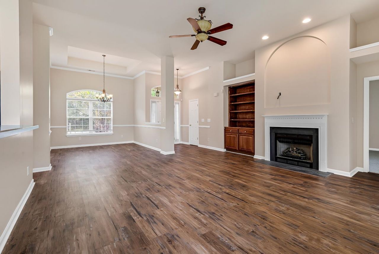 3009 Corn Pickers Ln. Photo 6