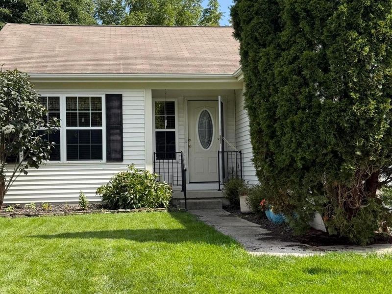 2396 Yagger Bay Drive, Hilliard, OH 43026 Photo 1