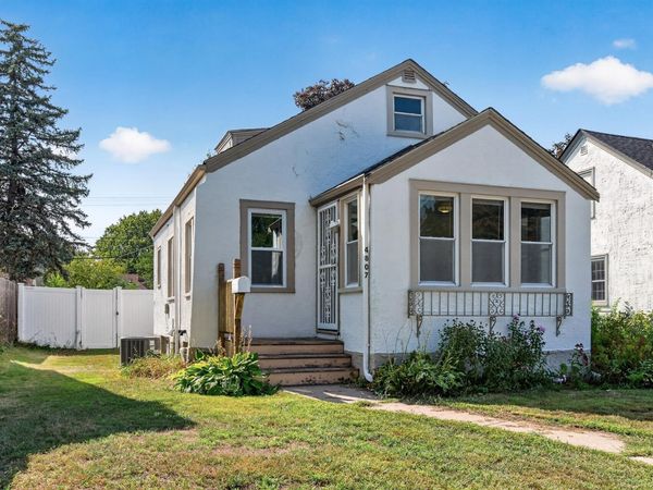 4807 Bryant Avenue N, Minneapolis, MN 55430
