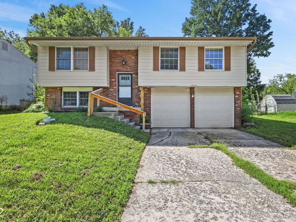 10401 Mercury Drive, Indianapolis, IN 46229