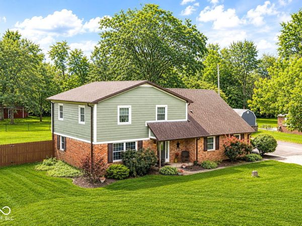 2225 Elizaville Road, Lebanon, IN 46052